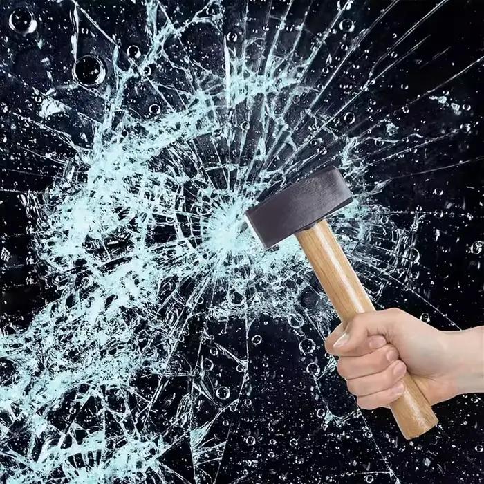Film de protection transparent auto-adhésif pour vitres, anti-éclats et anti-explosion.